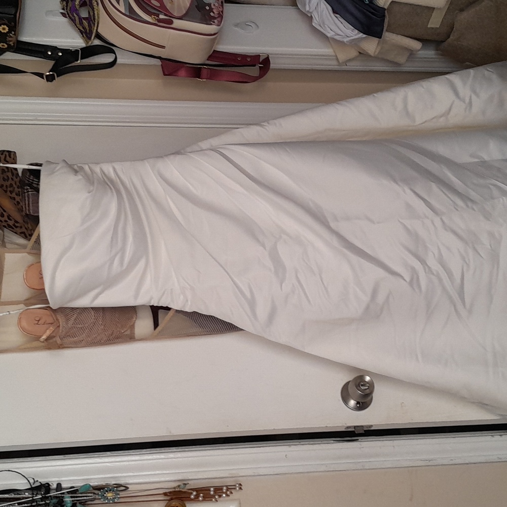 PERFECT CONDITION WEDDING GOWN